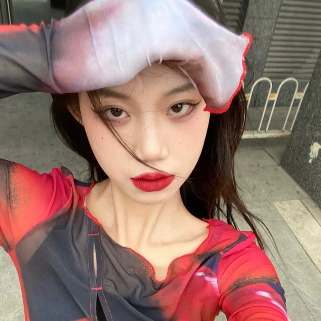 被弃后我成了他高攀不起的人